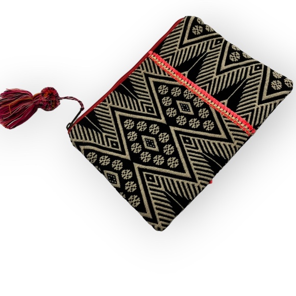 Brown Boho Patterned Lovestitch Tassel Pouch - Picture 1 of 6